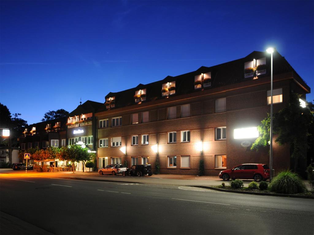 Hotel-Restaurant Thomsen 델멘호르스트 외부 사진